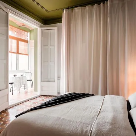 Arezzo - 1 Bedroom In Eixample Esquerra Διαμέρισμα