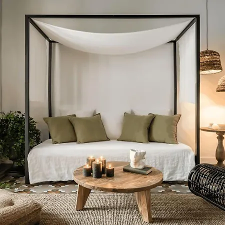 Lägenhet Arezzo - 1 Bedroom In Eixample Esquerra *