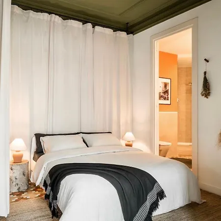 Arezzo - 1 Bedroom In Eixample Esquerra *